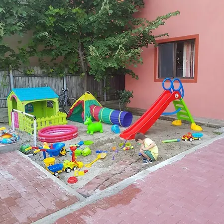 Dan Гостевой дом Костинешти